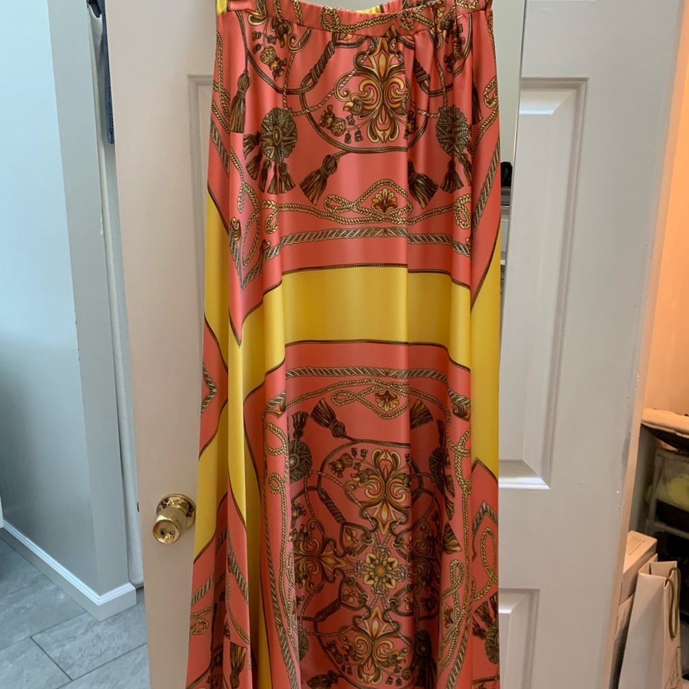Von Vonni silk skirt
